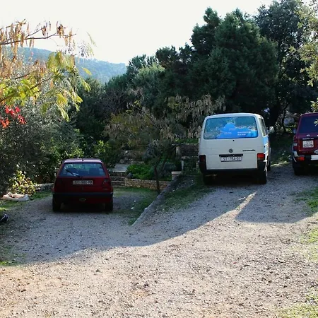 Studio Uvala Pokrivenik 2073d * Jelsa (Hvar)